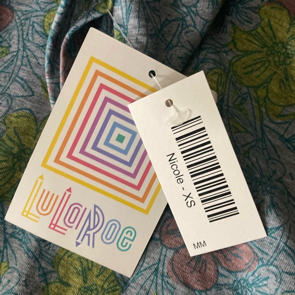 LuLaRoe Nicole, XS, NWT - Picture 4 of 5